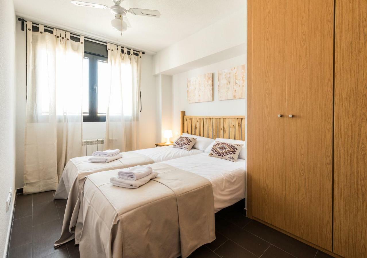 2 Habitaciones Apartamento Temporada En Lucero Madrid Bagian luar foto