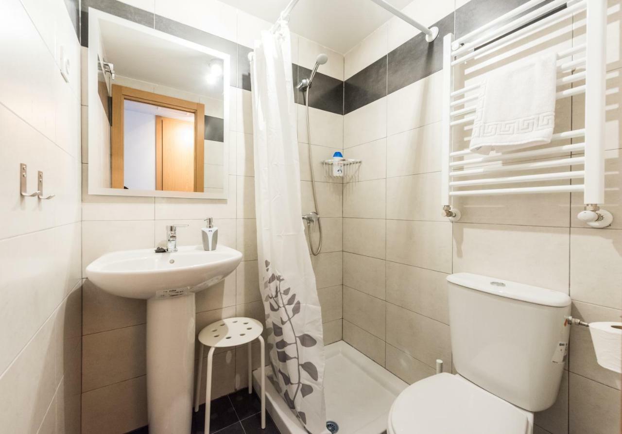 2 Habitaciones Apartamento Temporada En Lucero Madrid Bagian luar foto