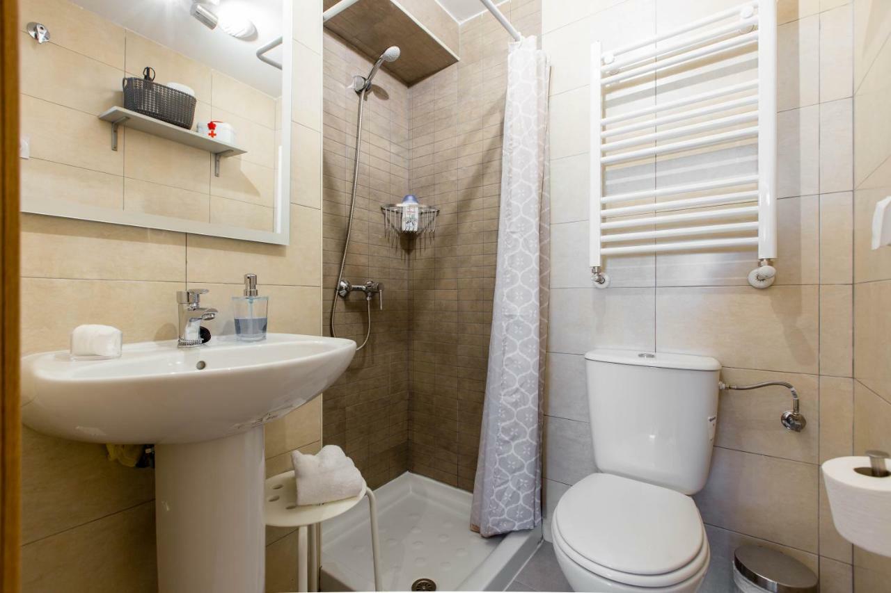 2 Habitaciones Apartamento Temporada En Lucero Madrid Bagian luar foto